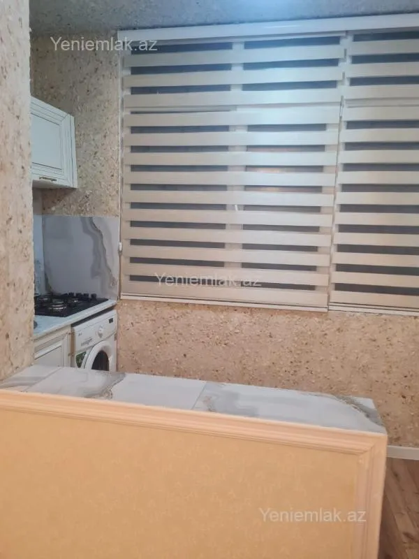 Satılır 2 otaqlı köhnə tikili 35 m²