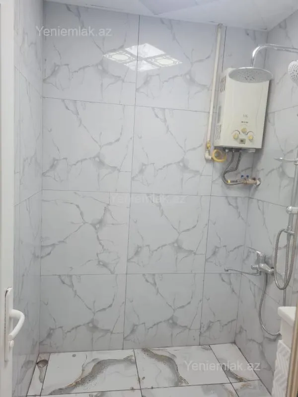 Satılır 2 otaqlı köhnə tikili 35 m²