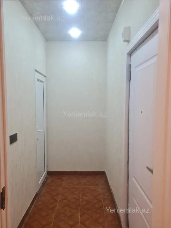 Satılır 2 otaqlı köhnə tikili 35 m²