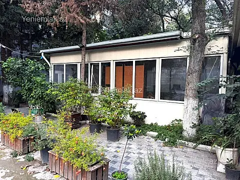 Satılır 4 otaqlı obyekt 92 m²