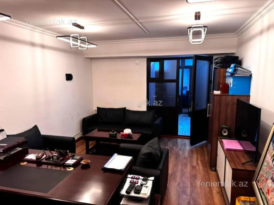 Satılır 4 otaqlı obyekt 92 m²