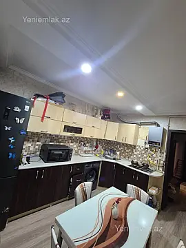 Satılır 2 otaqlı köhnə tikili 55 m²