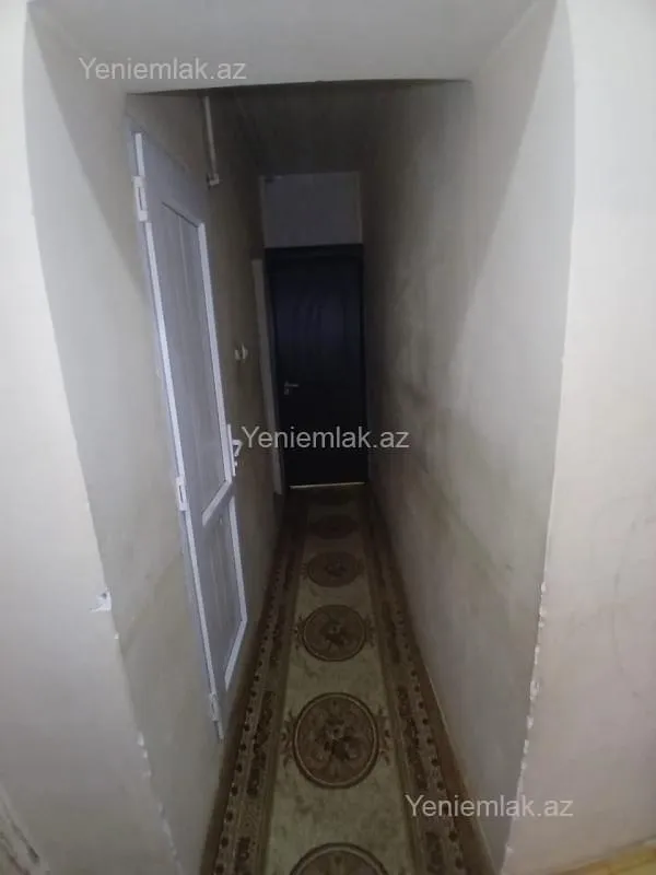 Satılır 2 otaqlı köhnə tikili 60 m²
