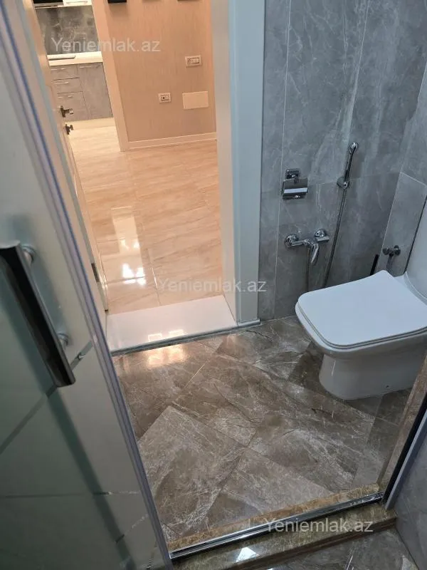 Satılır 3 otaqlı yeni tikili 95 m²