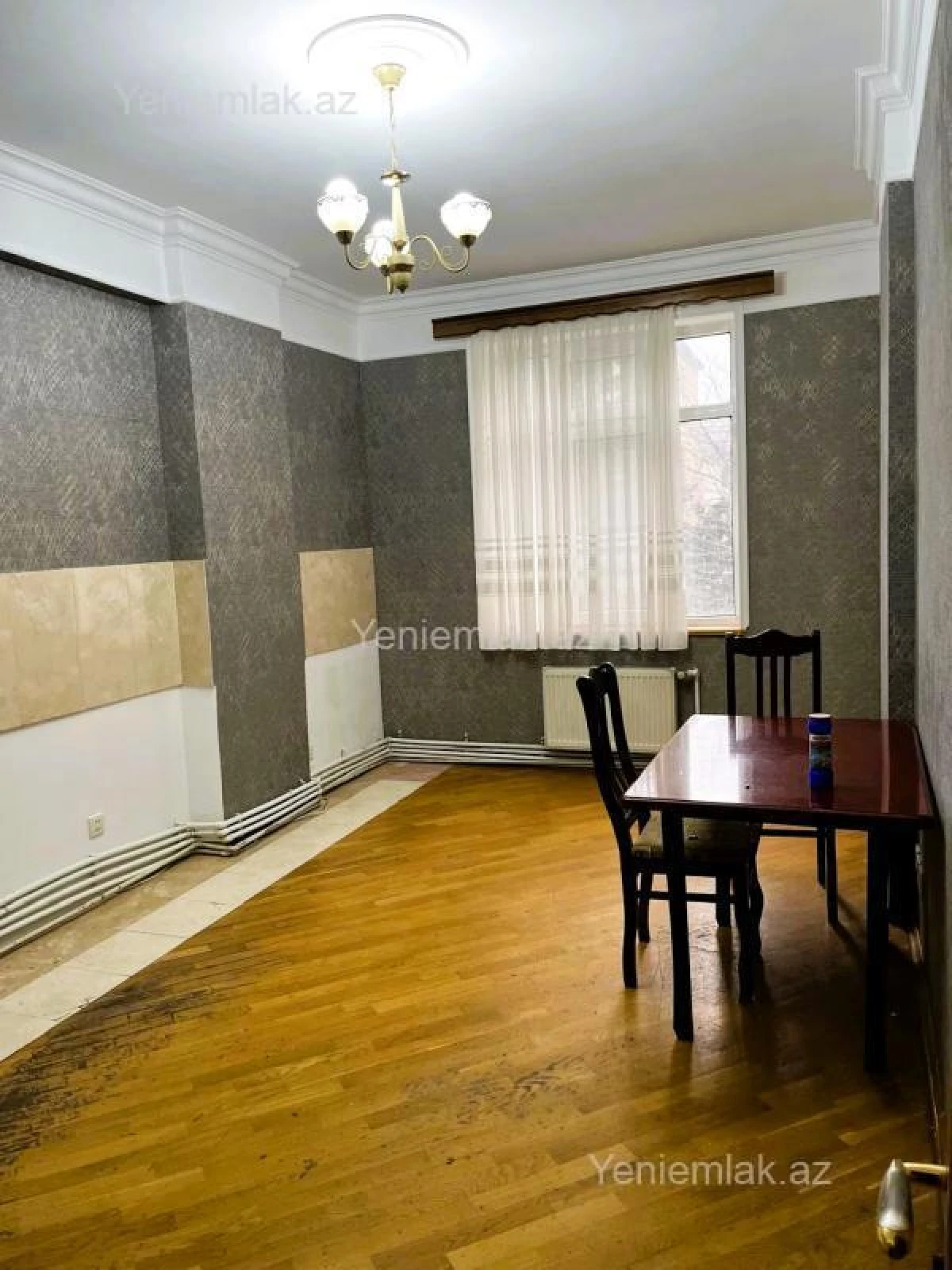 Satılır 3 otaqlı yeni tikili 135 m²