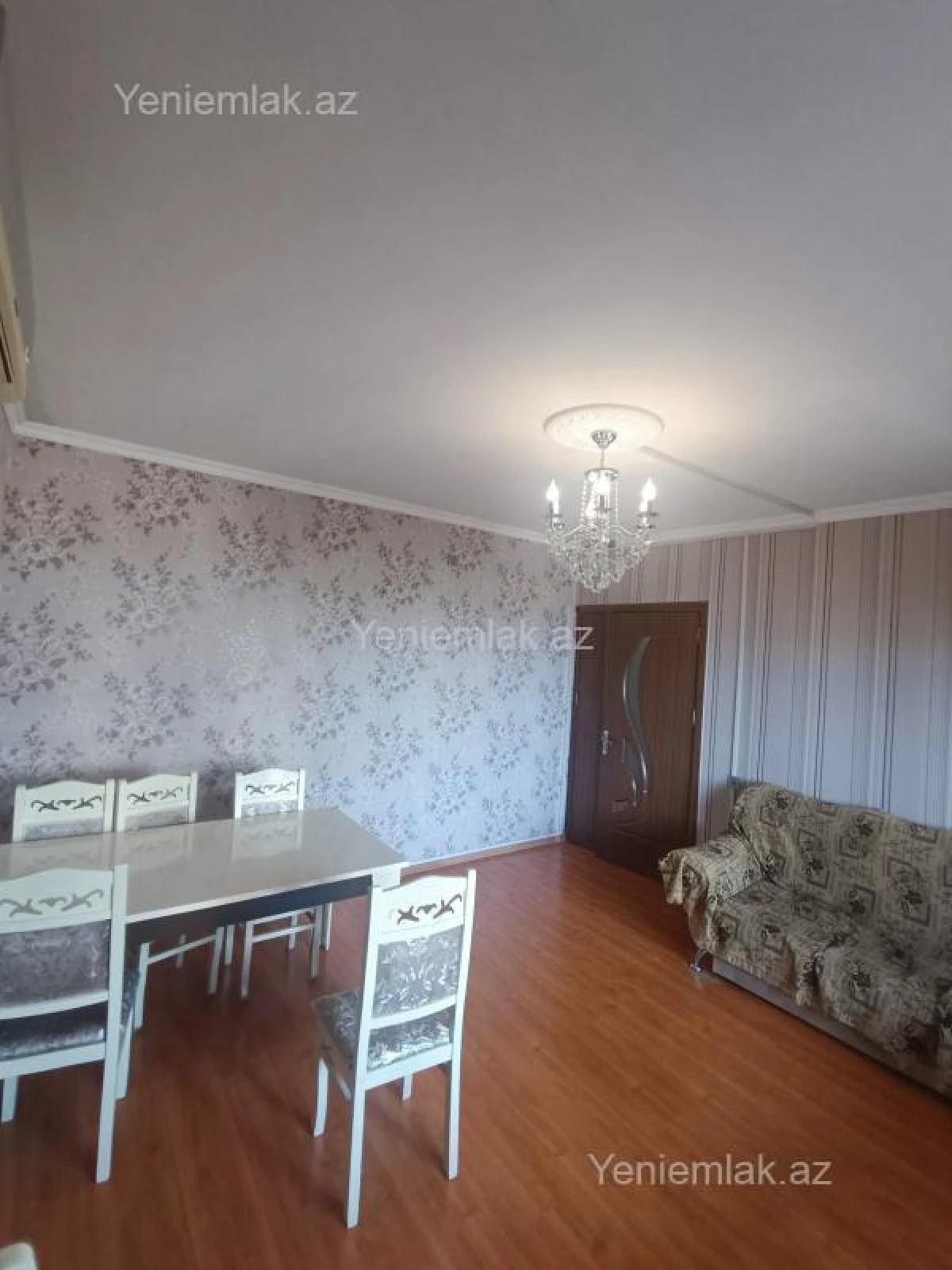 Satılır 3 otaqlı köhnə tikili 80 m²