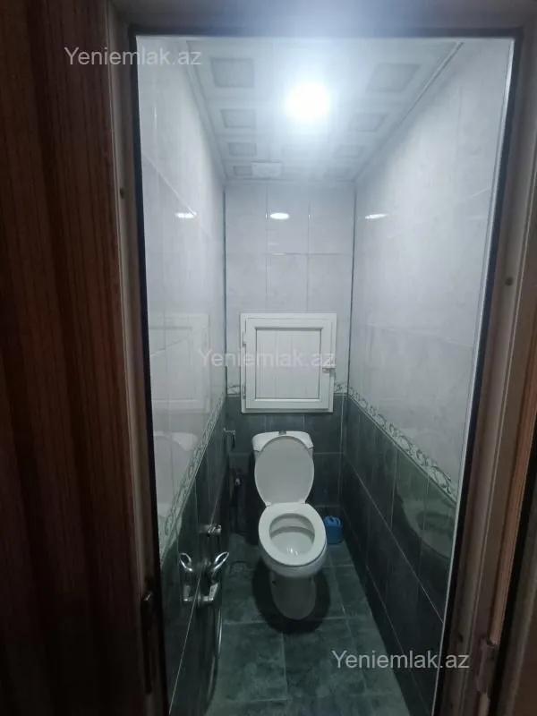 Satılır 3 otaqlı köhnə tikili 80 m²