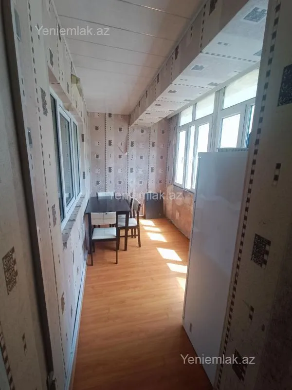 Satılır 3 otaqlı köhnə tikili 80 m²