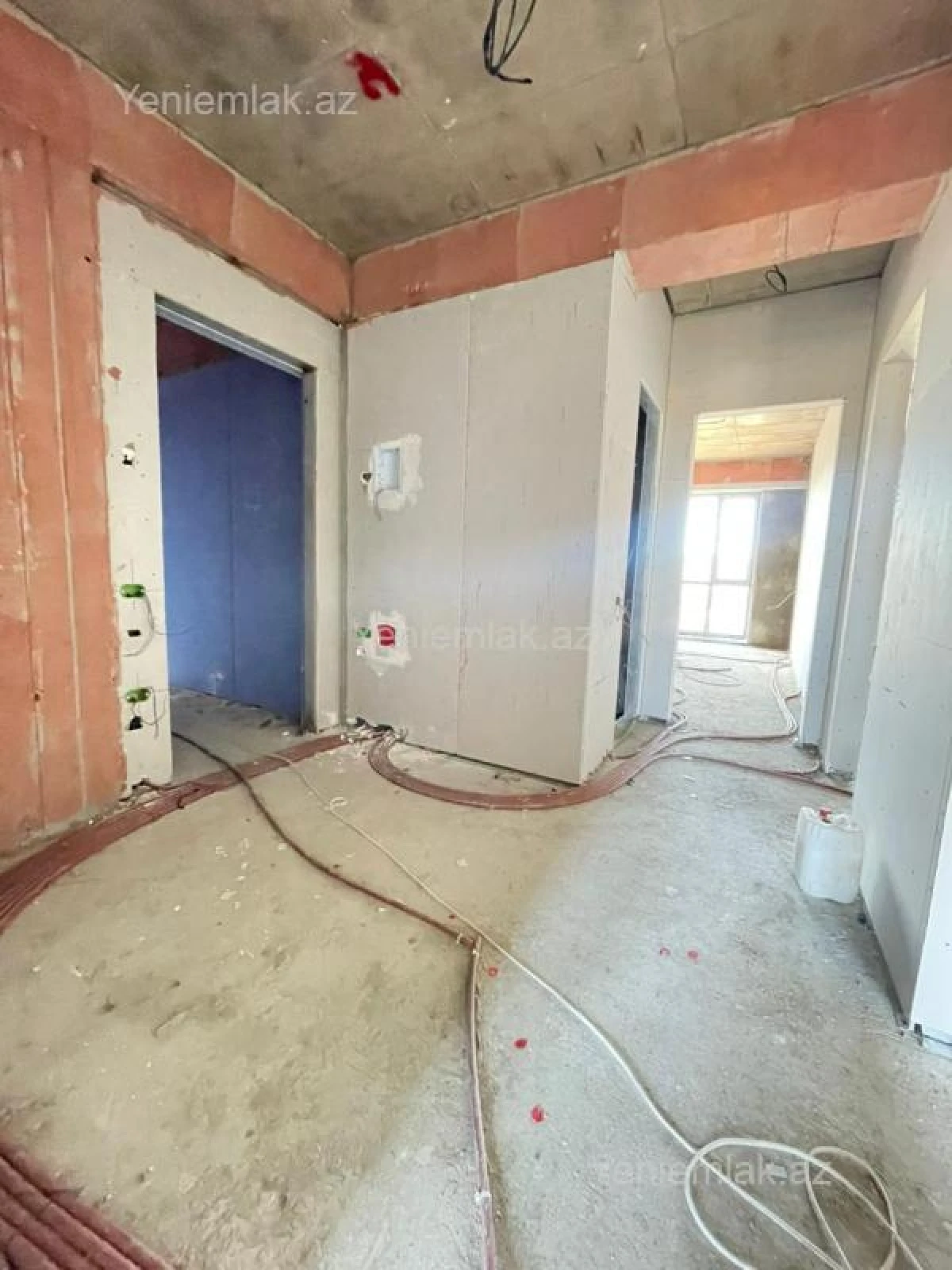 Satılır 3 otaqlı yeni tikili 103.26 m²