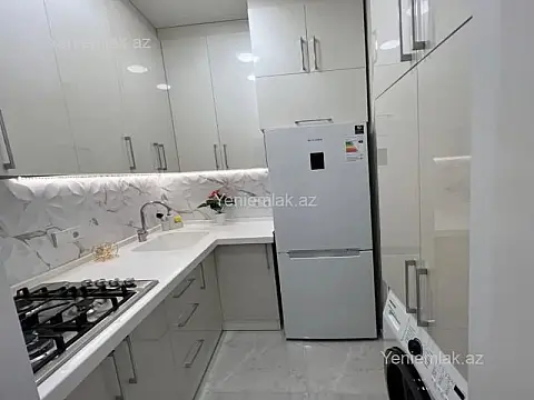 Satılır 2 otaqlı köhnə tikili 60 m²