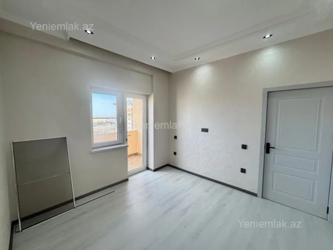 Satılır 2 otaqlı yeni tikili 68 m²