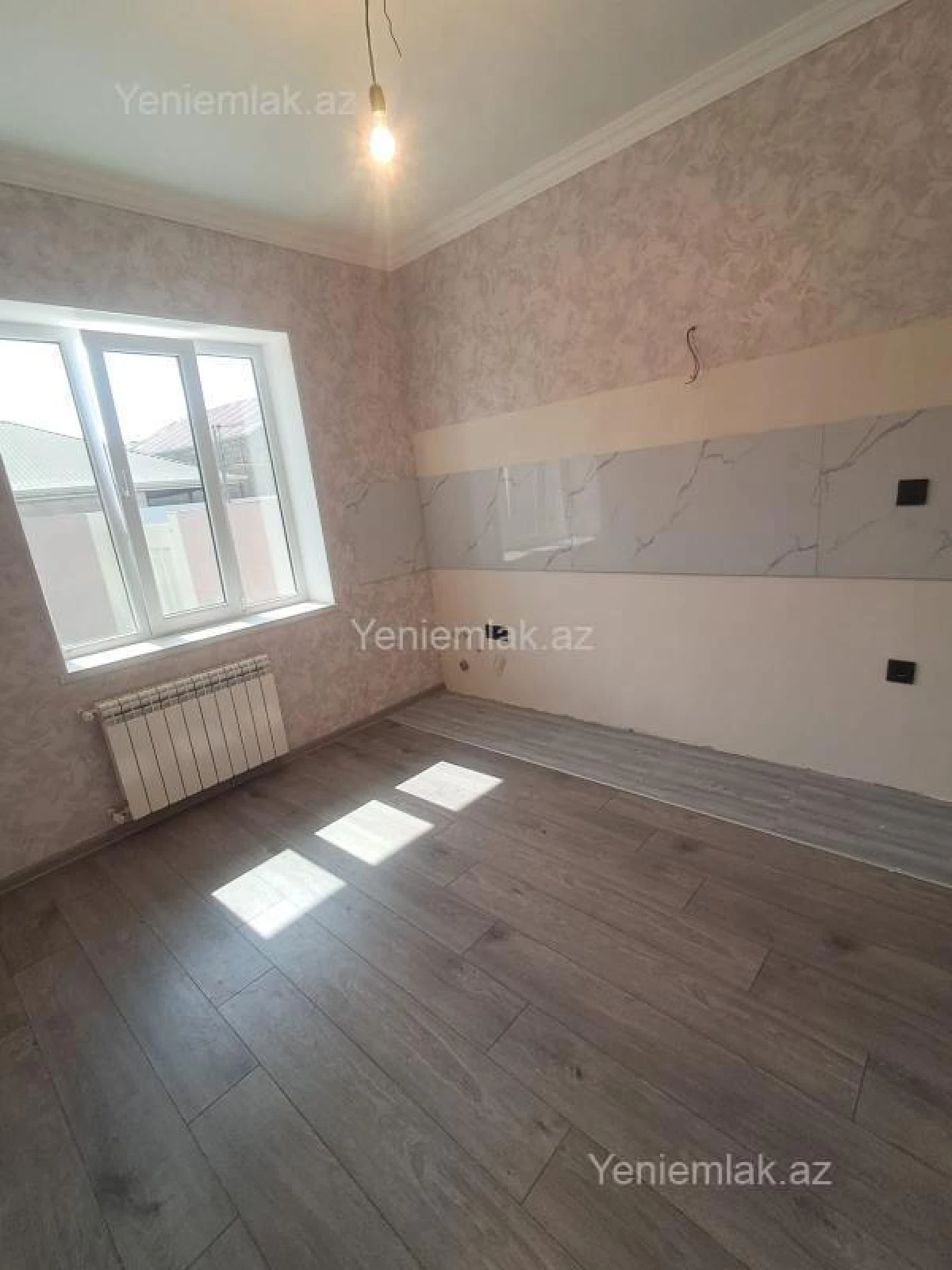 Satılır 4 otaqlı həyət evi 126 m²
