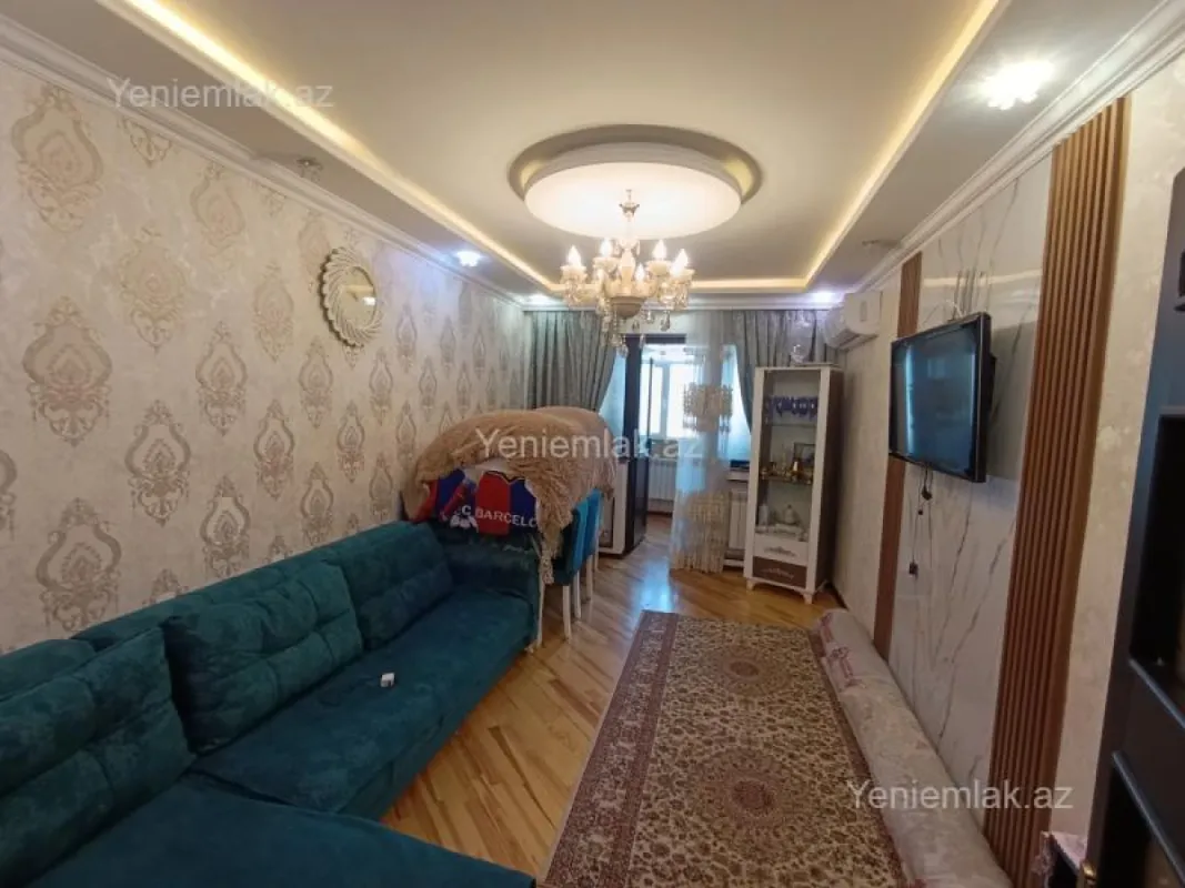 Satılır 2 otaqlı köhnə tikili 61 m²