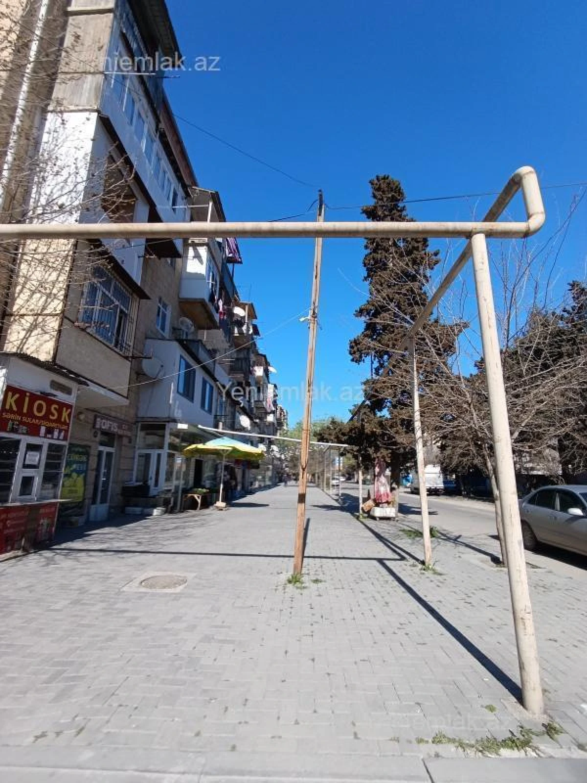 Satılır 2 otaqlı köhnə tikili 61 m²