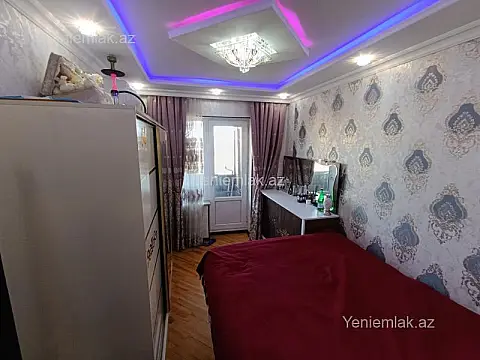 Satılır 2 otaqlı köhnə tikili 61 m²