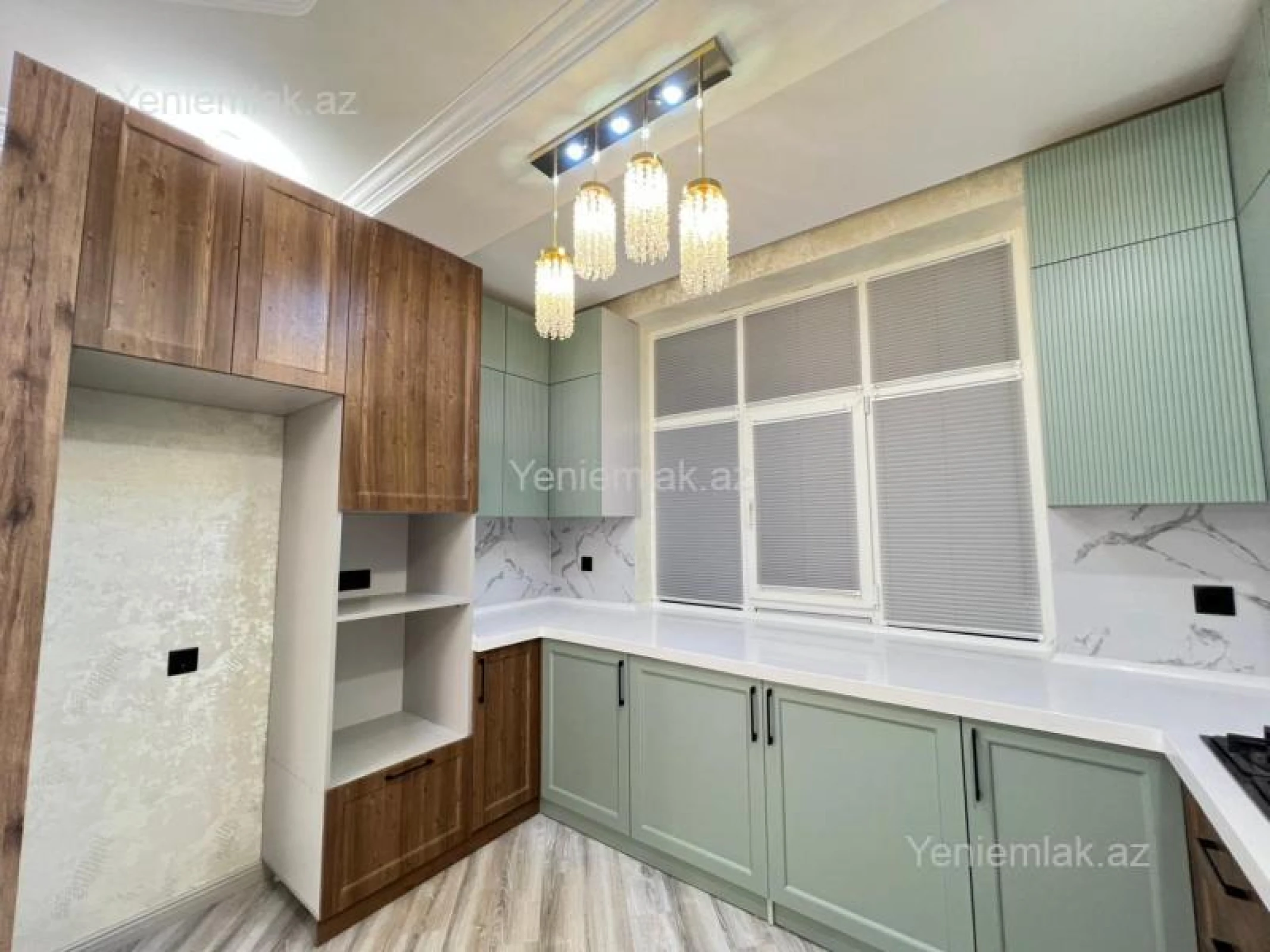 Satılır 3 otaqlı yeni tikili 86 m²