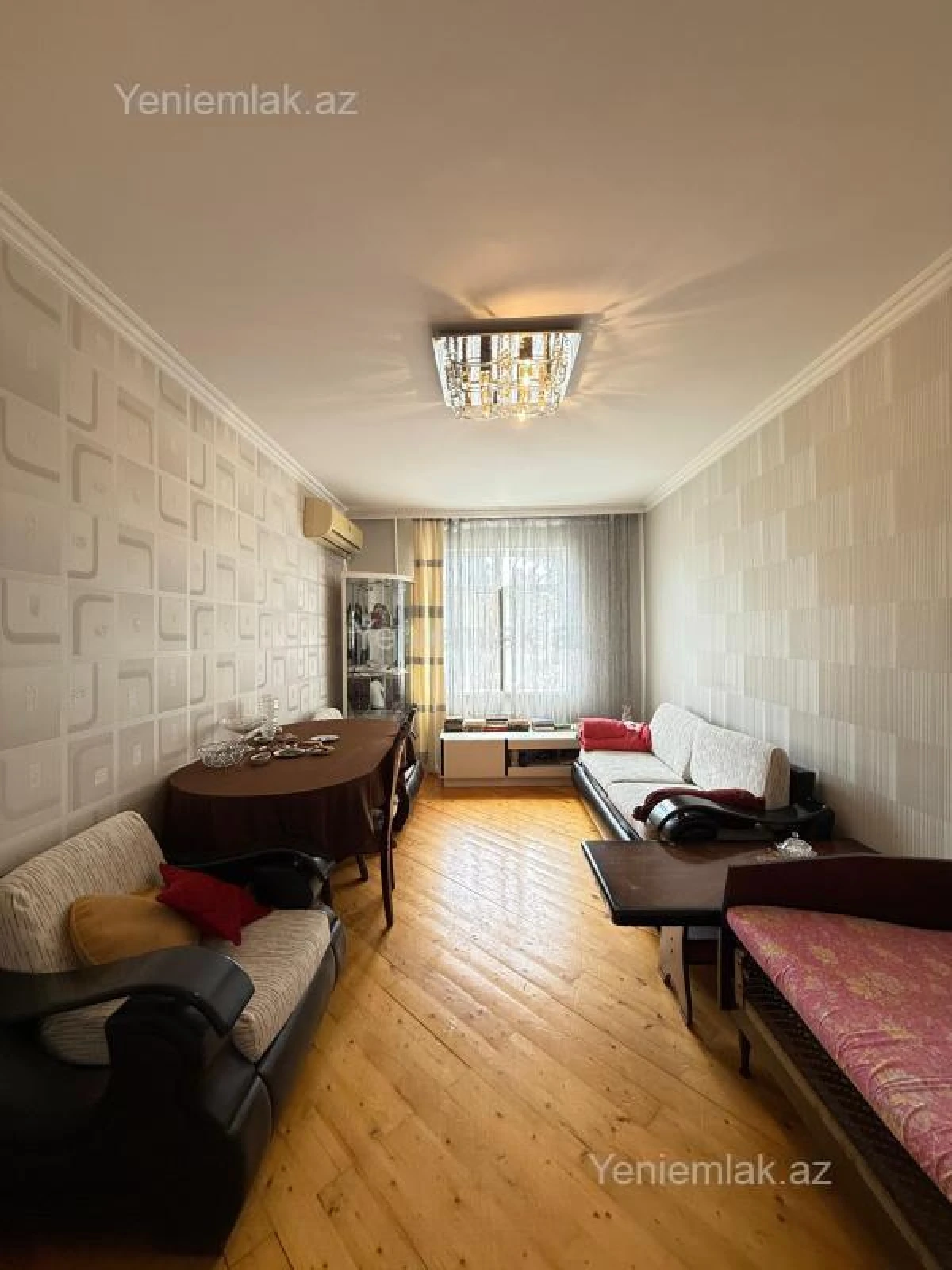 Satılır 5 otaqlı köhnə tikili 120 m²