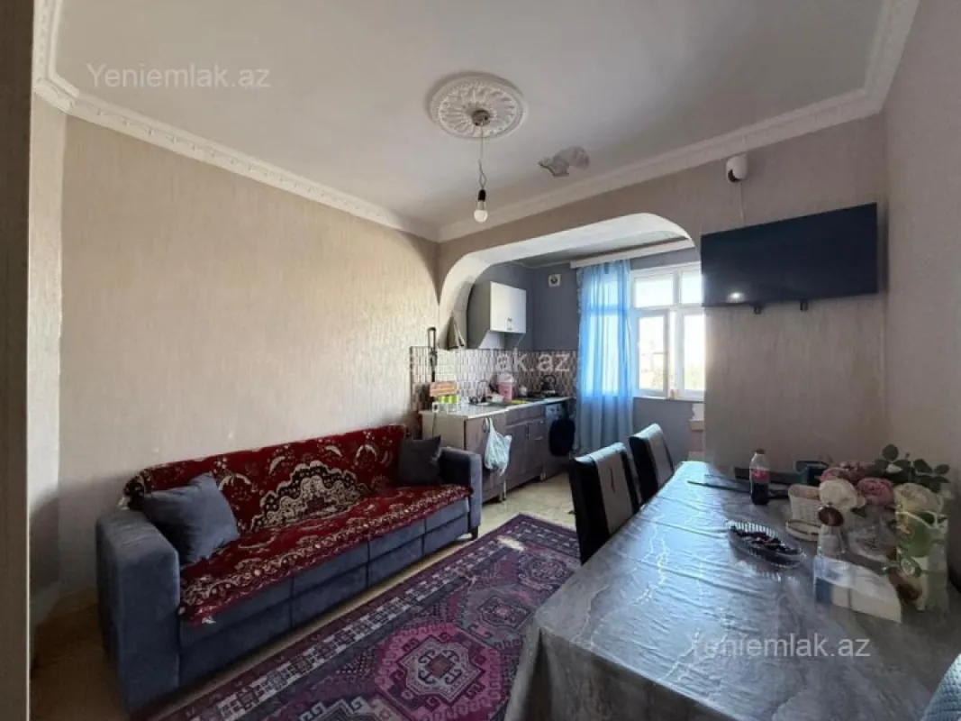 Satılır 2 otaqlı köhnə tikili 37 m²