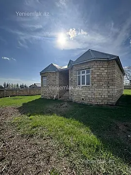 Satılır 4 otaqlı həyət evi 134 m²