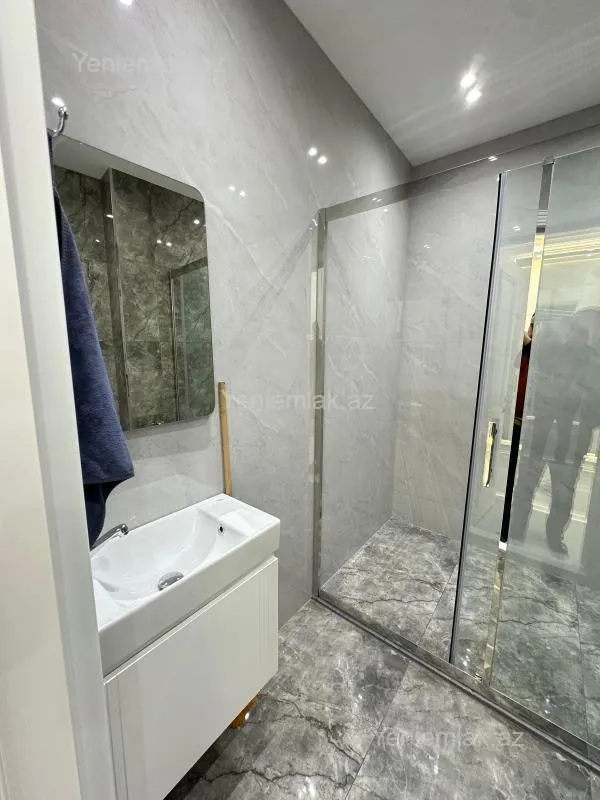 Satılır 2 otaqlı yeni tikili 70 m²