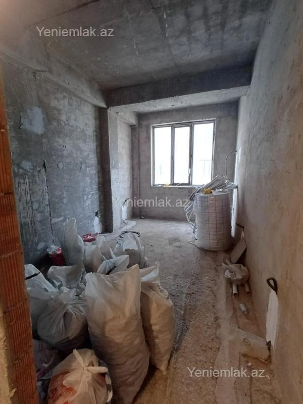 Satılır 3 otaqlı yeni tikili 110 m²