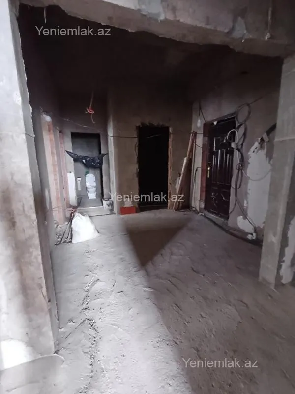 Satılır 3 otaqlı yeni tikili 110 m²