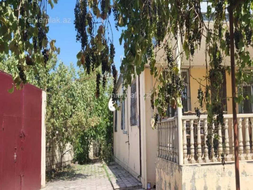 Satılır 3 otaqlı həyət evi 110 m²