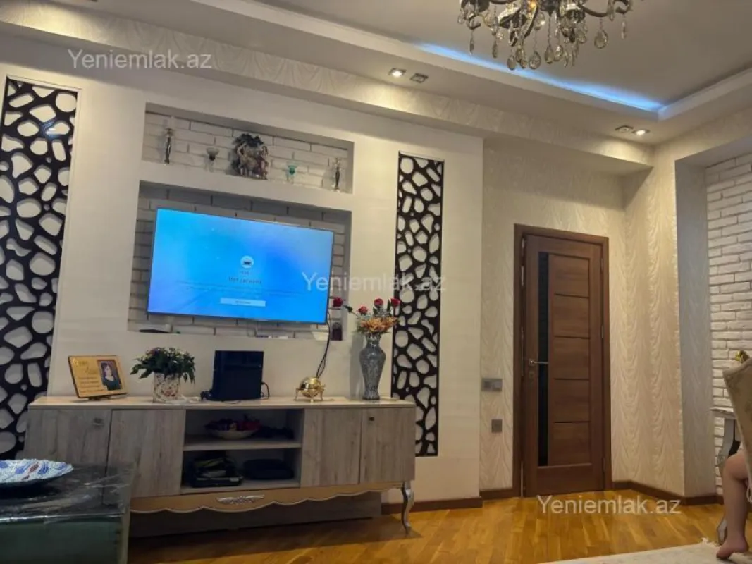 Satılır 2 otaqlı yeni tikili 65 m²
