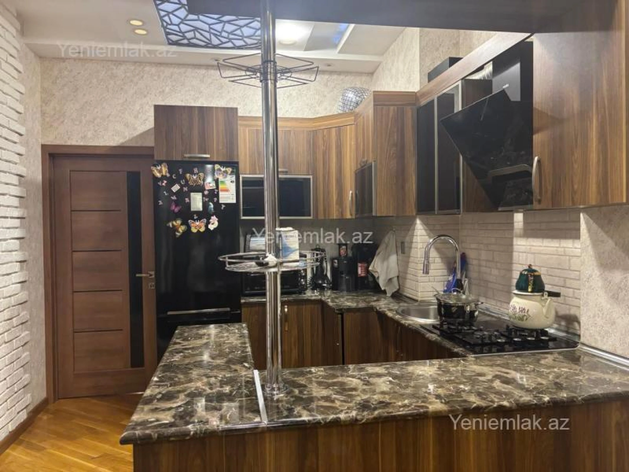 Satılır 2 otaqlı yeni tikili 65 m²
