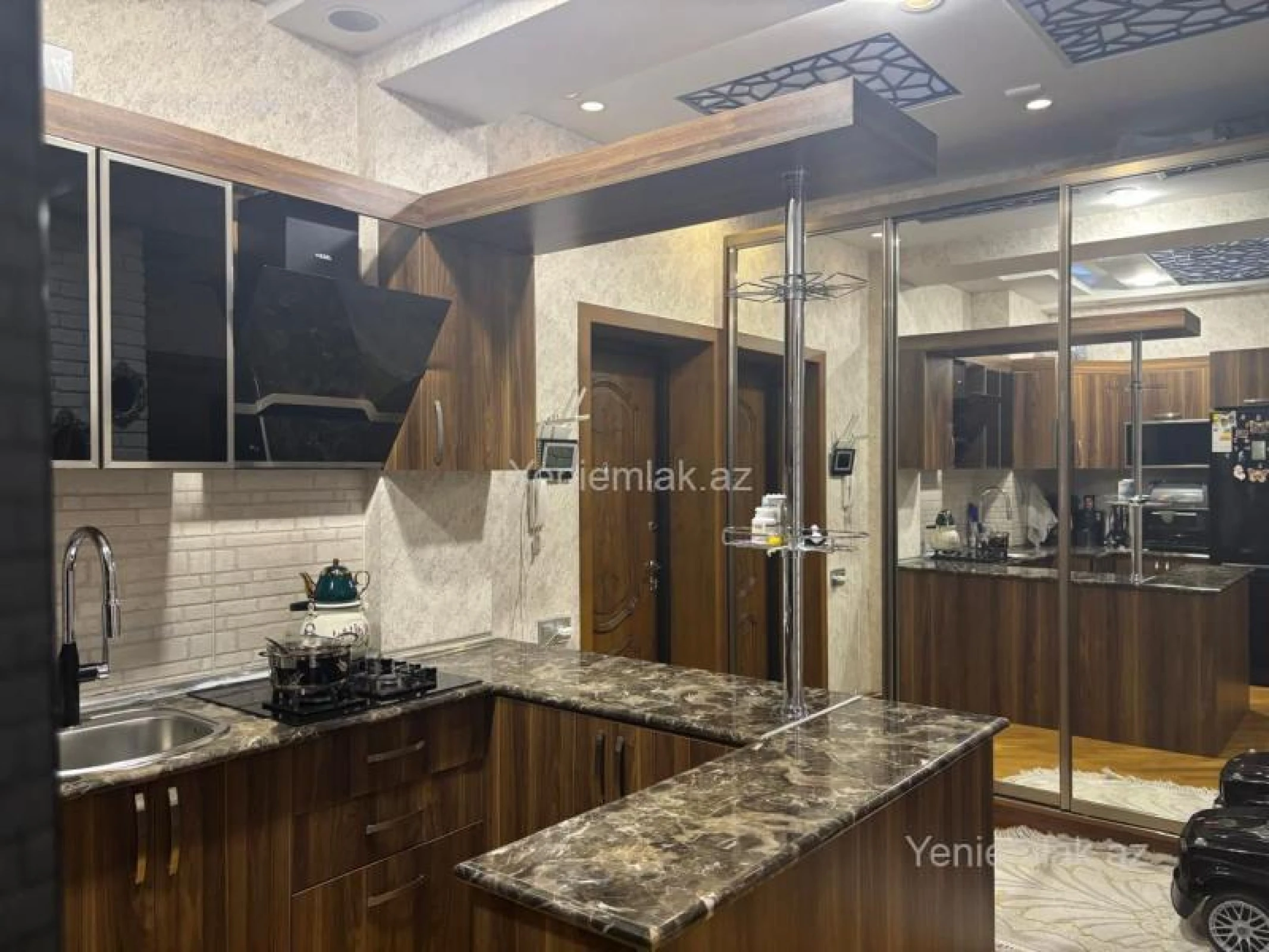 Satılır 2 otaqlı yeni tikili 65 m²