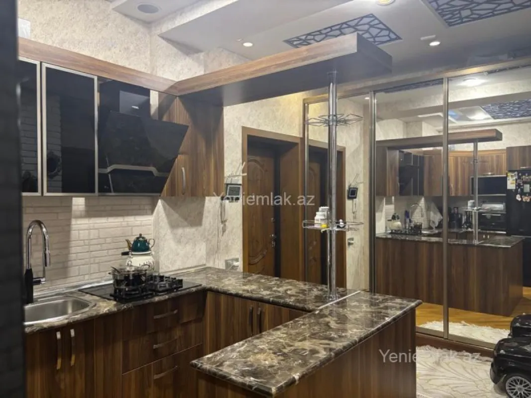 Satılır 2 otaqlı yeni tikili 65 m²