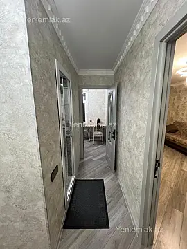 Satılır 2 otaqlı köhnə tikili 55 m²
