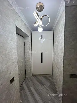 Satılır 2 otaqlı köhnə tikili 55 m²