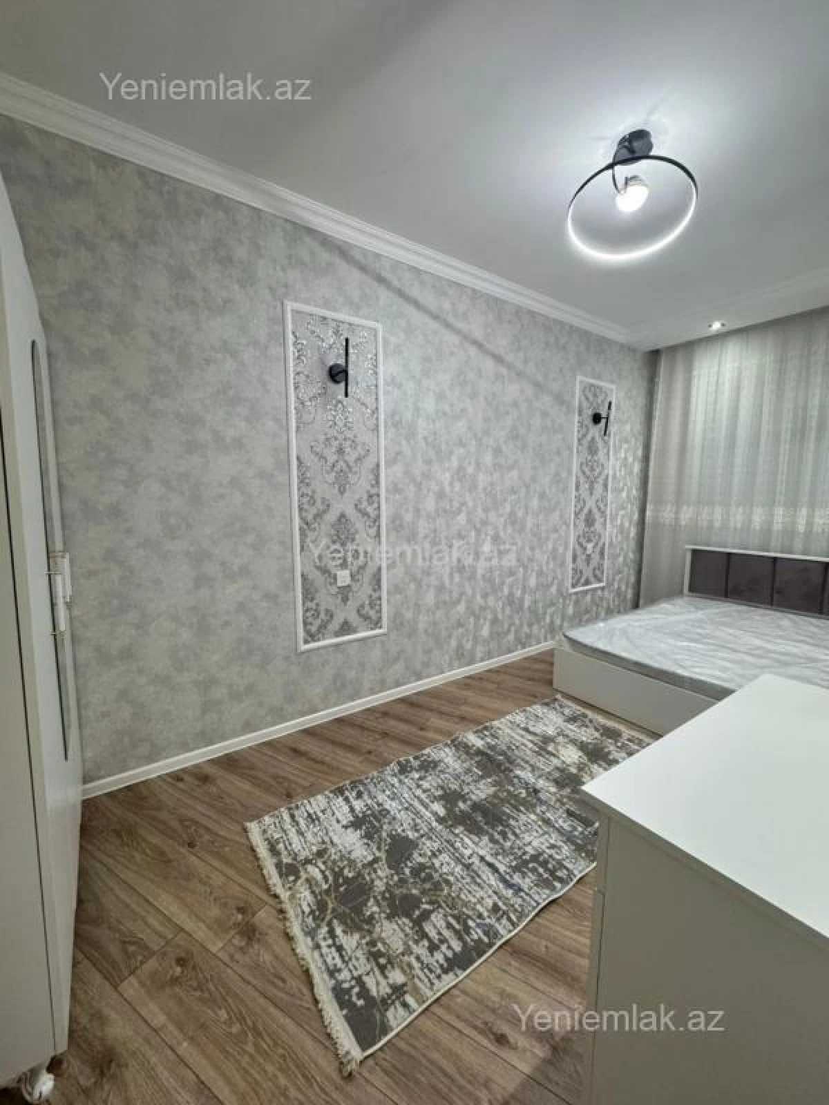 Satılır 2 otaqlı köhnə tikili 60 m²