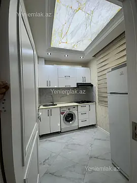 Satılır 2 otaqlı köhnə tikili 60 m²