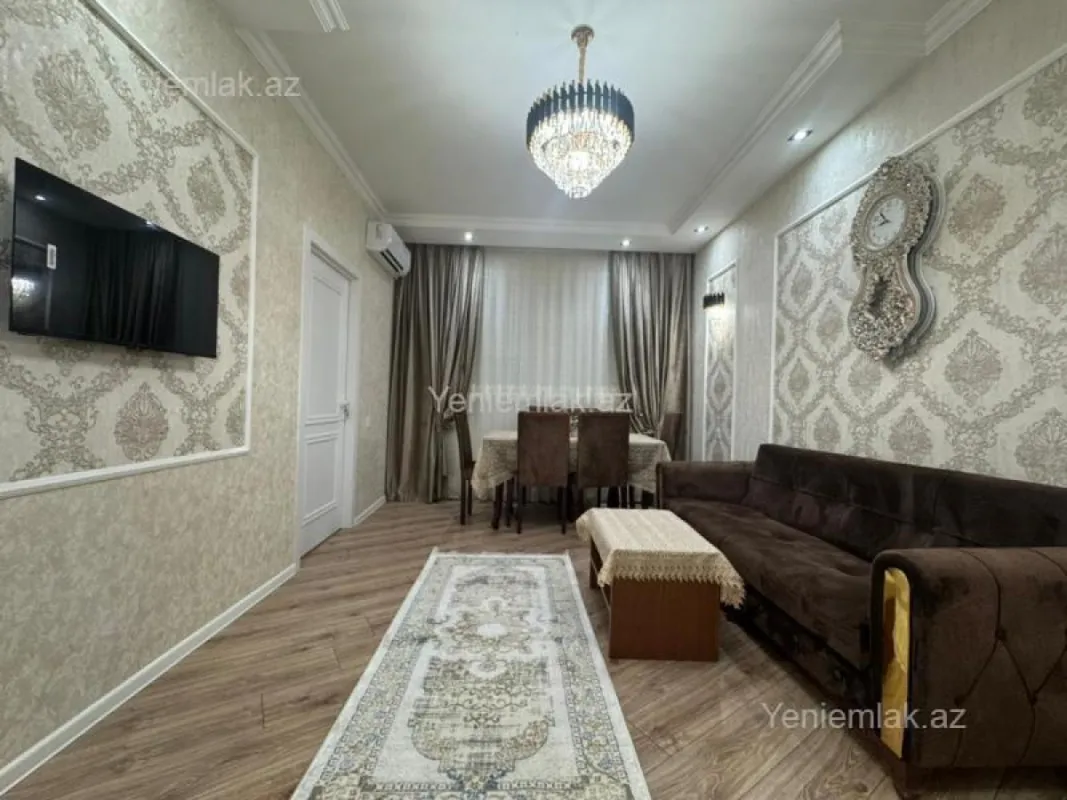 Satılır 2 otaqlı köhnə tikili 60 m²