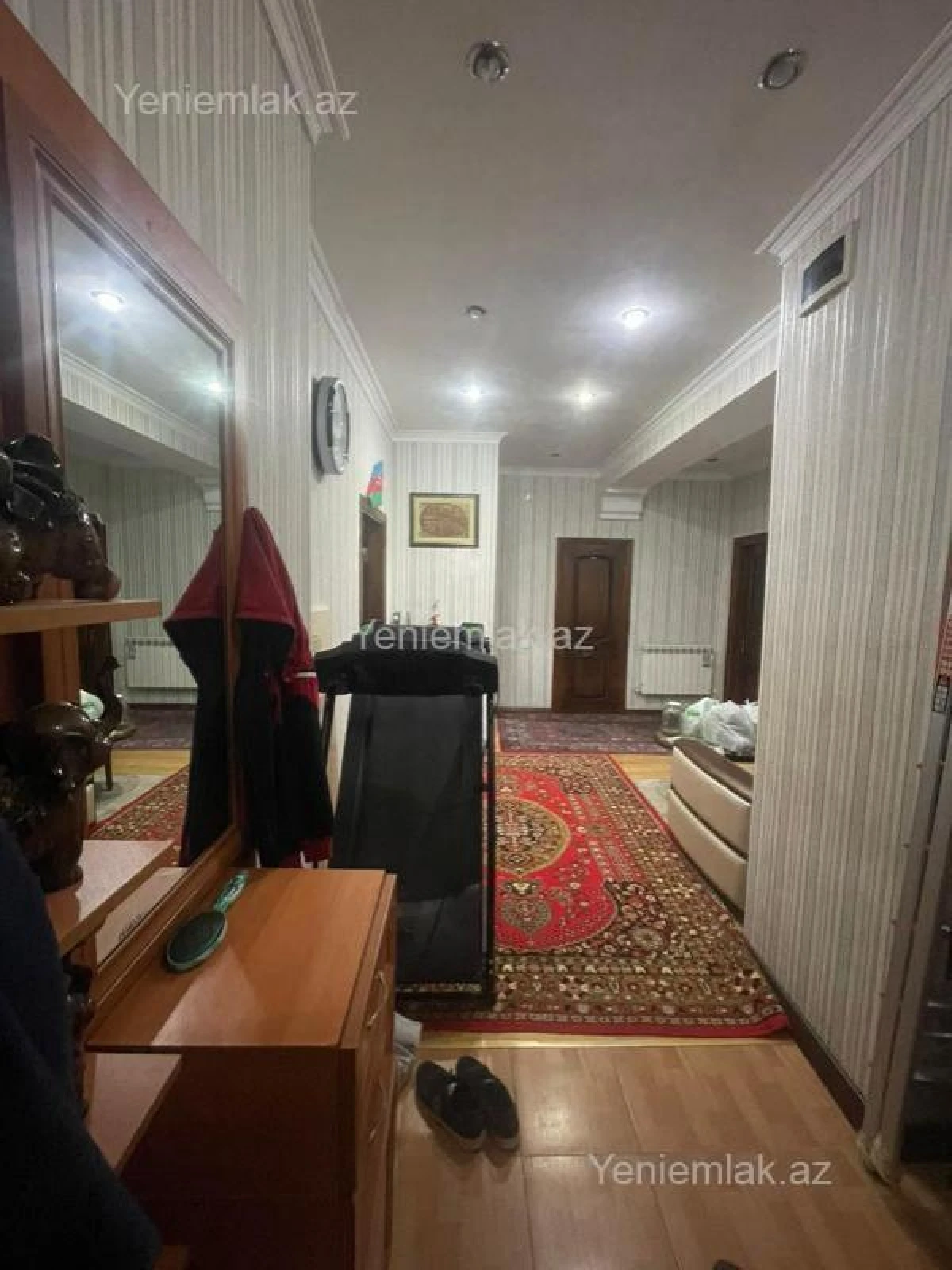 Satılır 3 otaqlı yeni tikili 120 m²