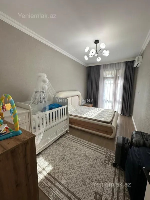 Satılır 3 otaqlı yeni tikili 65 m²