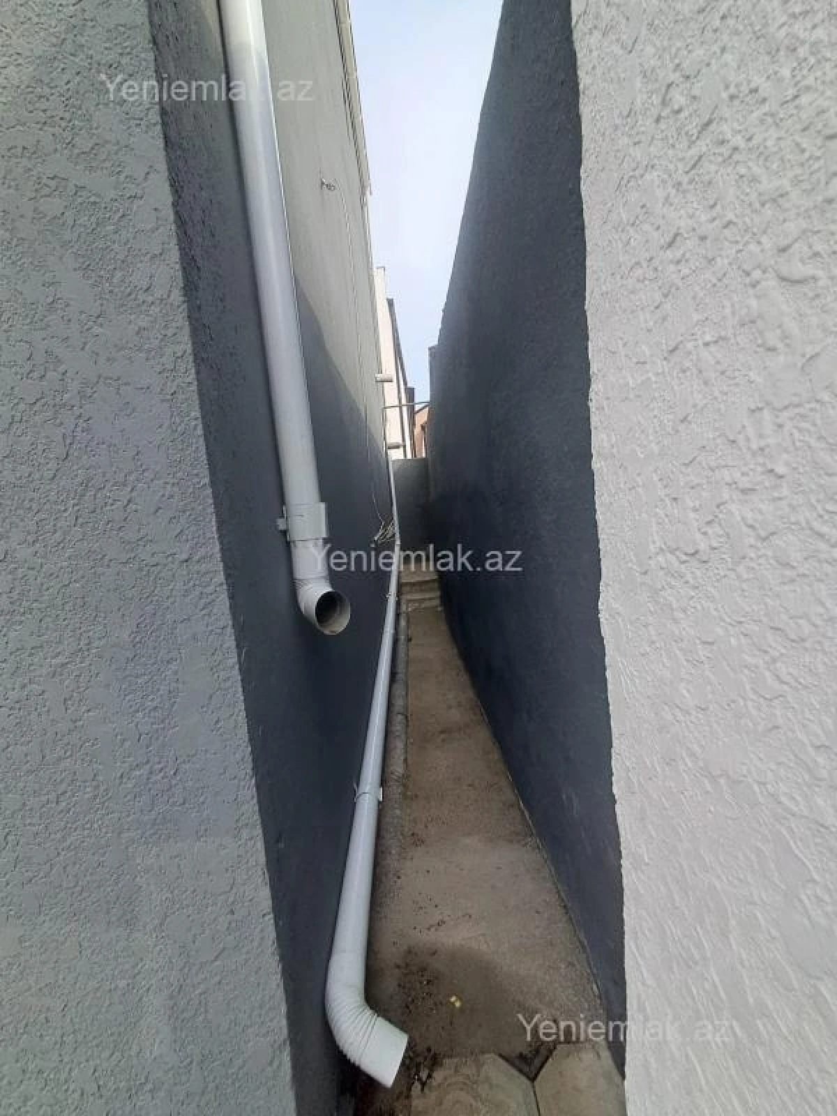 Satılır 5 otaqlı həyət evi 152 m²