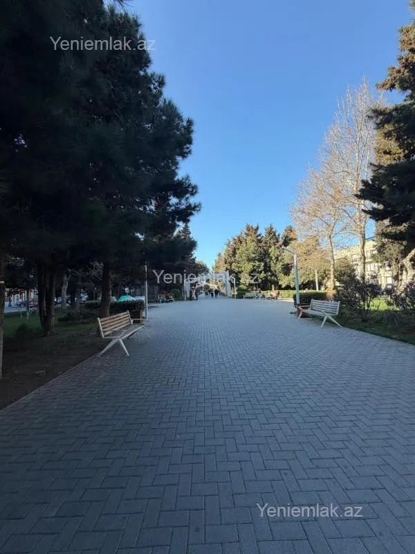 Satılır 3 otaqlı köhnə tikili 70 m²