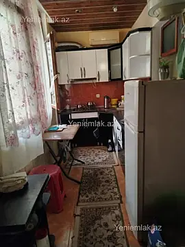 Satılır 2 otaqlı köhnə tikili 50 m²