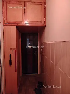 Satılır 2 otaqlı köhnə tikili 50 m²