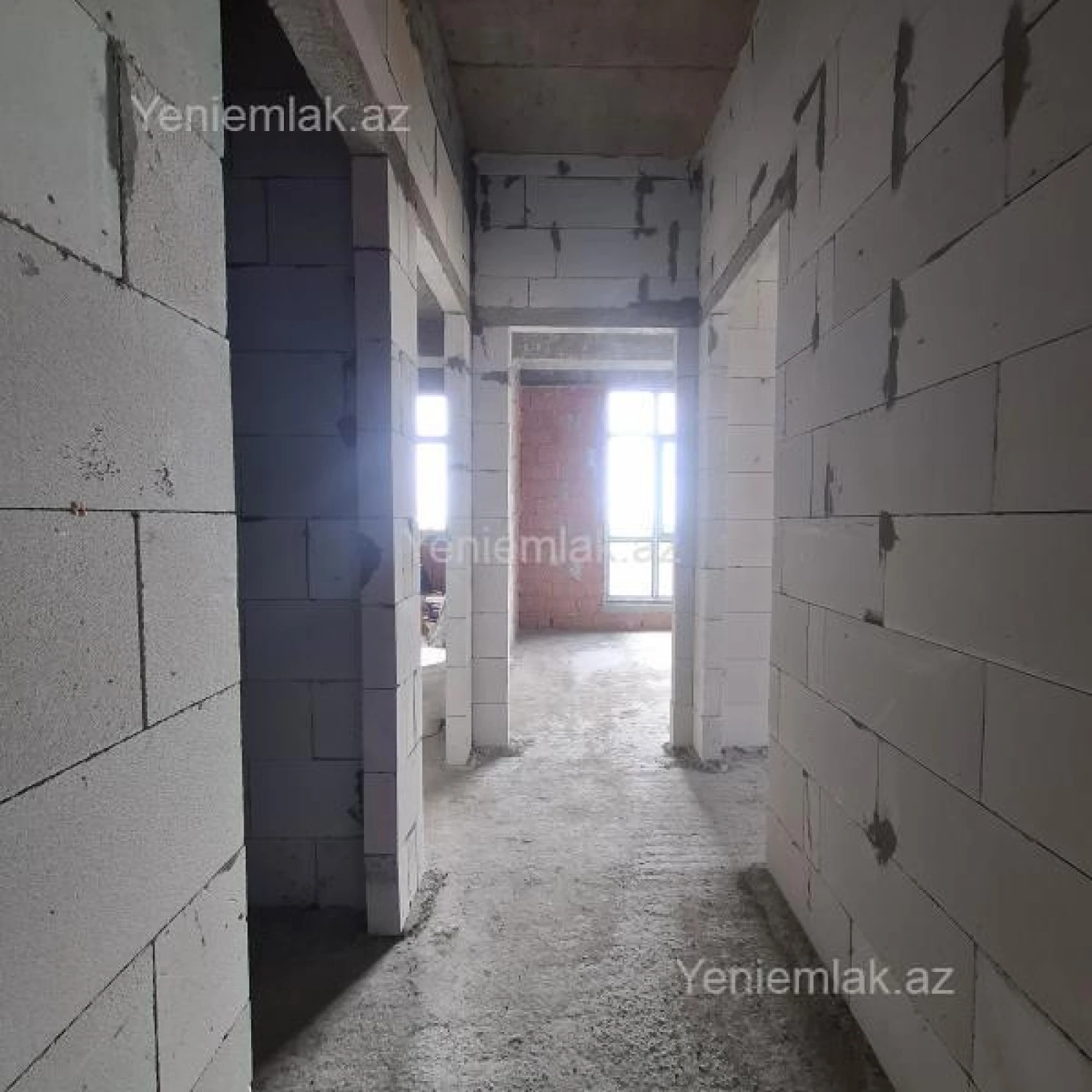 Satılır 3 otaqlı yeni tikili 85.4 m²
