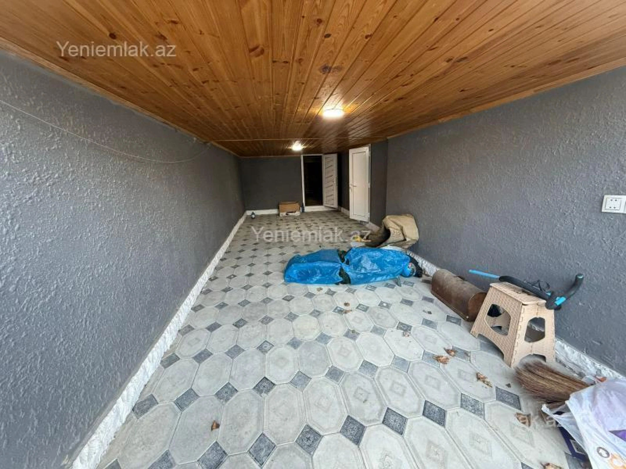 Satılır 4 otaqlı həyət evi 186 m²