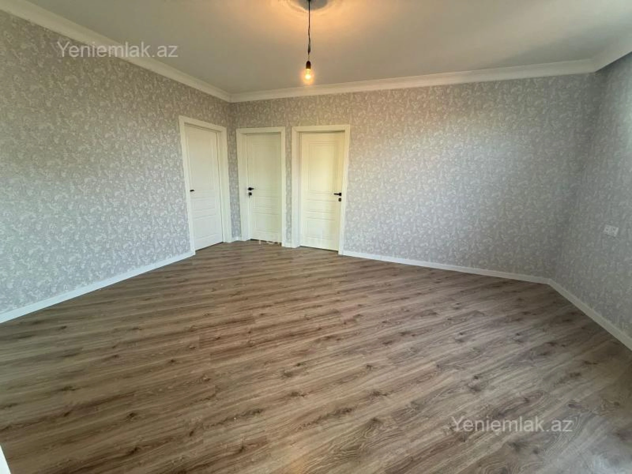 Satılır 4 otaqlı həyət evi 186 m²