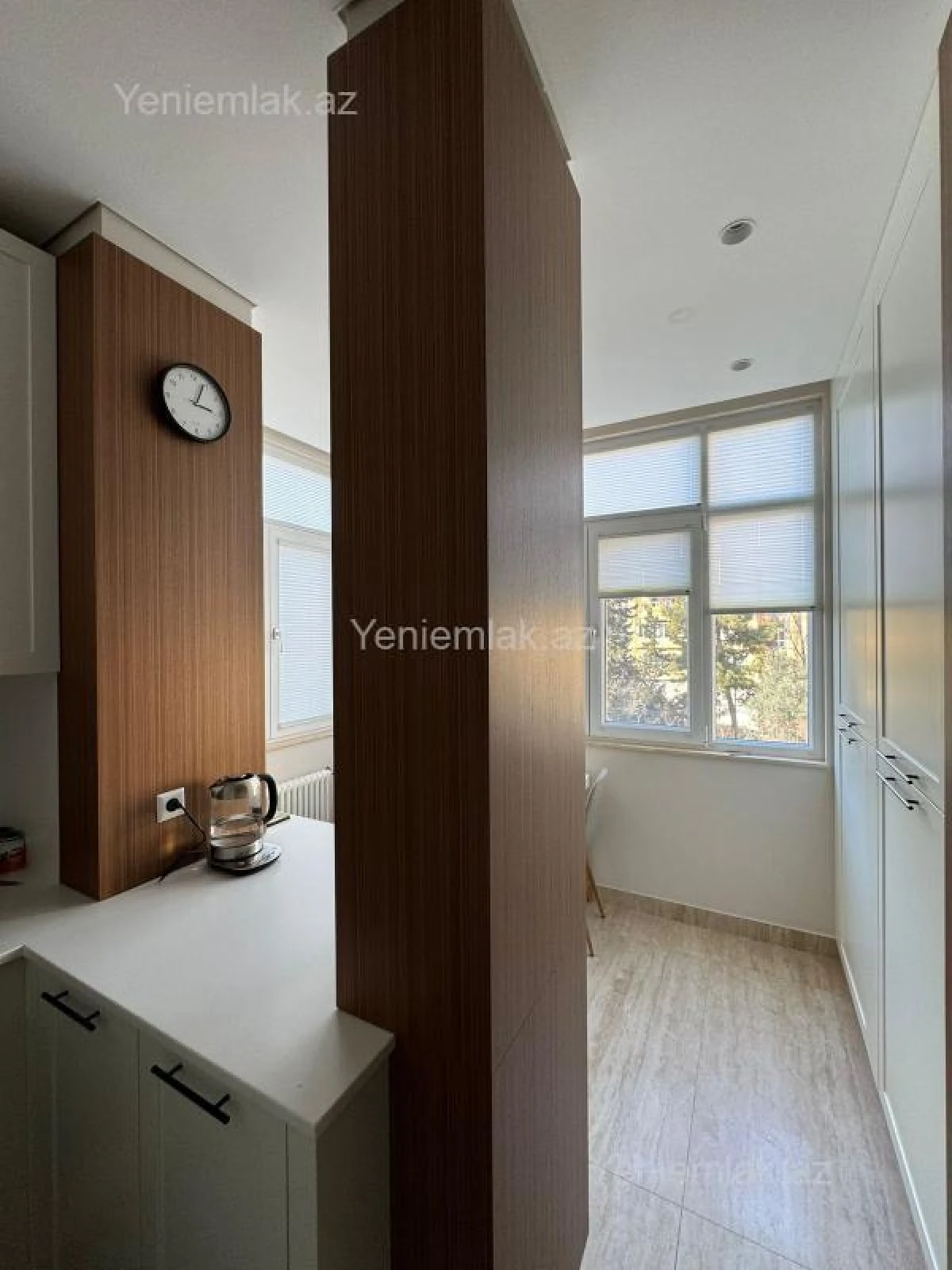 Satılır 2 otaqlı köhnə tikili 65 m²
