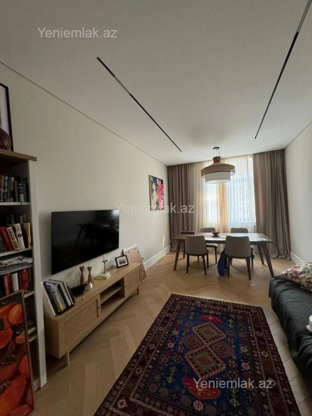 Satılır 2 otaqlı köhnə tikili 65 m²