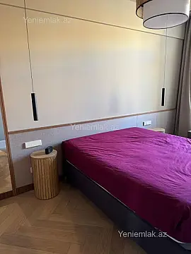 Satılır 2 otaqlı köhnə tikili 65 m²