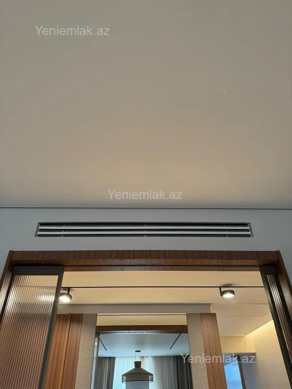 Satılır 2 otaqlı köhnə tikili 65 m²