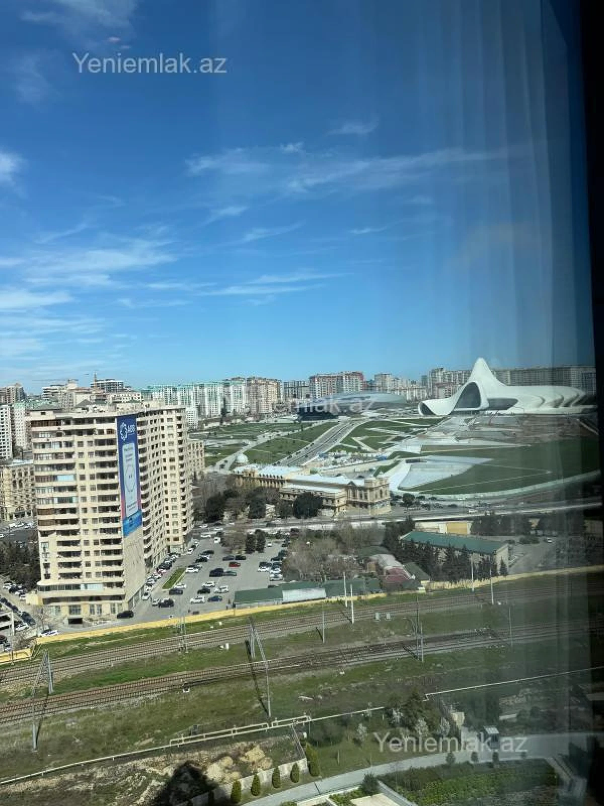 Satılır 2 otaqlı yeni tikili 100 m²